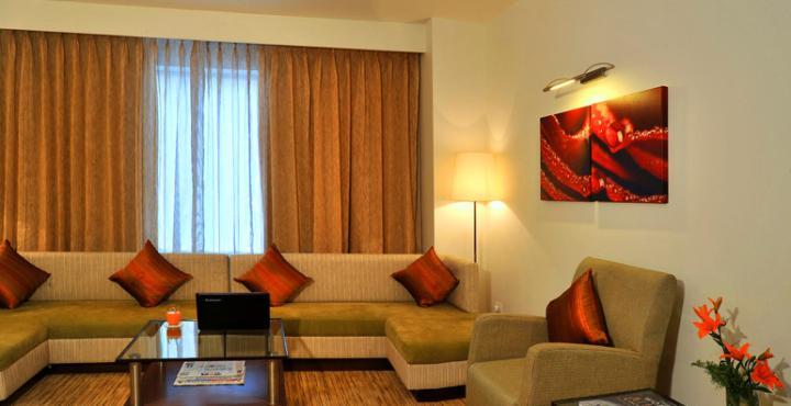 Four Points By Sheraton Hotel And Serviced Apartments Púna Kültér fotó